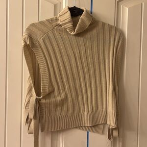 Women's Ribbed Turtleneck Sweater - Beige